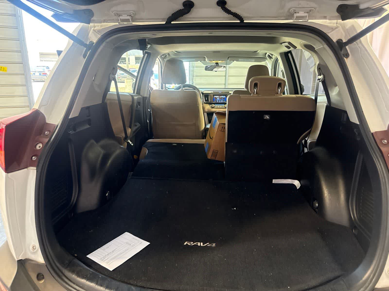 Used 2013 Toyota RAV4 XLE AWD/4WD image 16