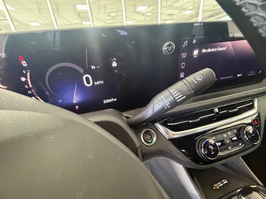 Used 2024 Buick Envista Sport Touring w/ Convenience I Package FWD image 37