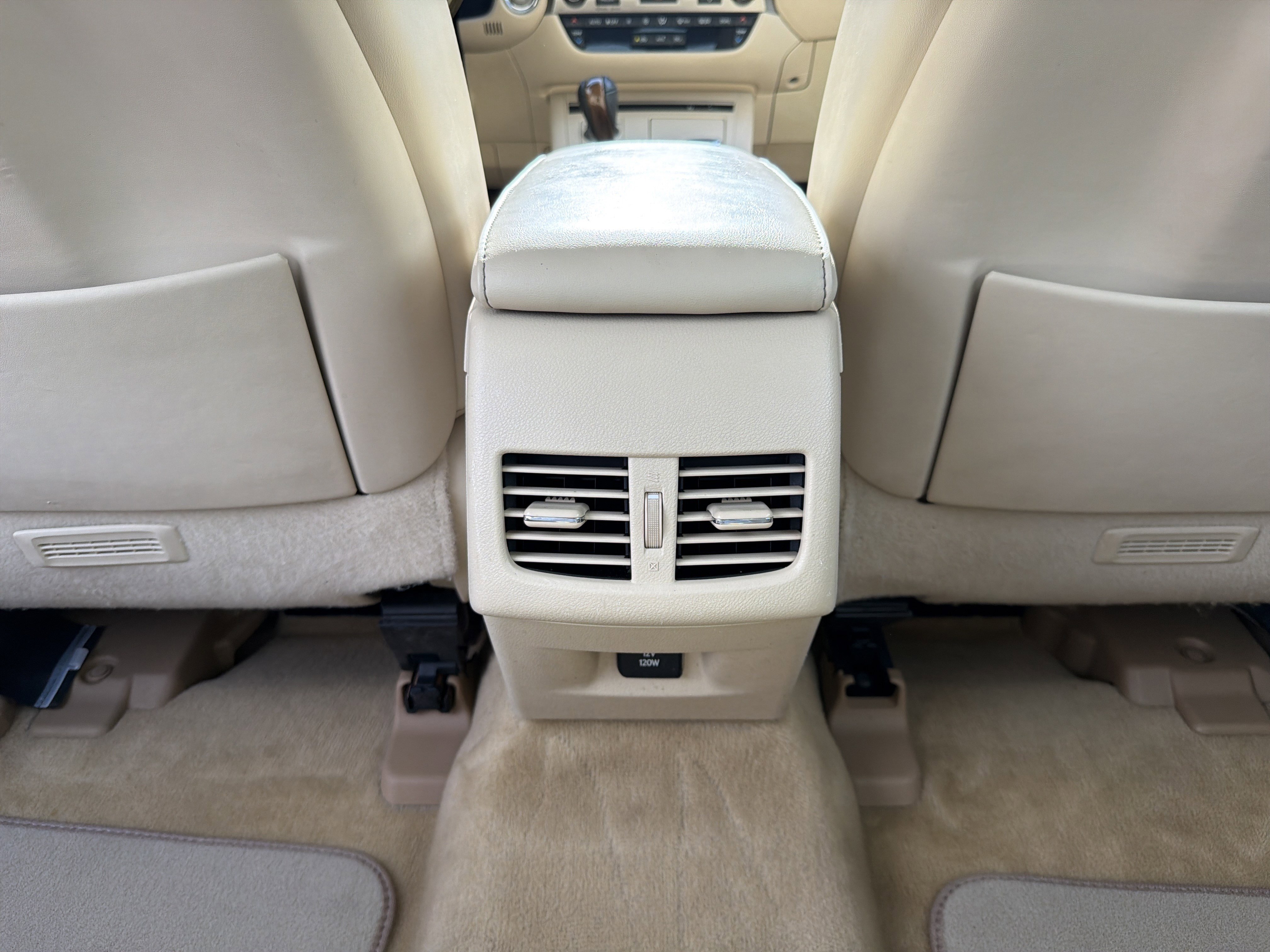 Used 2014 Lexus ES 350 4dr Car w/ Premium Package image 24