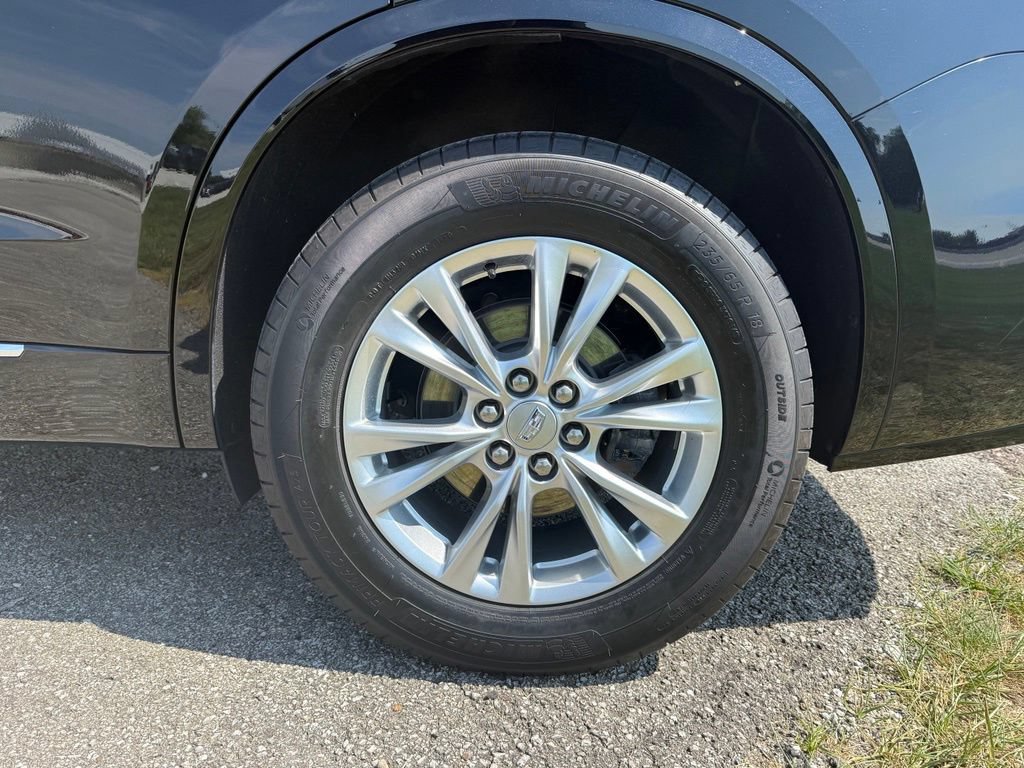 Certified 2024 Cadillac XT6 Luxury w/ LPO, Floor Liner Package AWD/4WD image 15