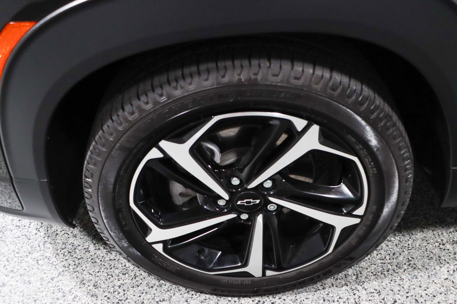 Used 2021 Chevrolet TrailBlazer RS w/ Technology Package FWD image 11