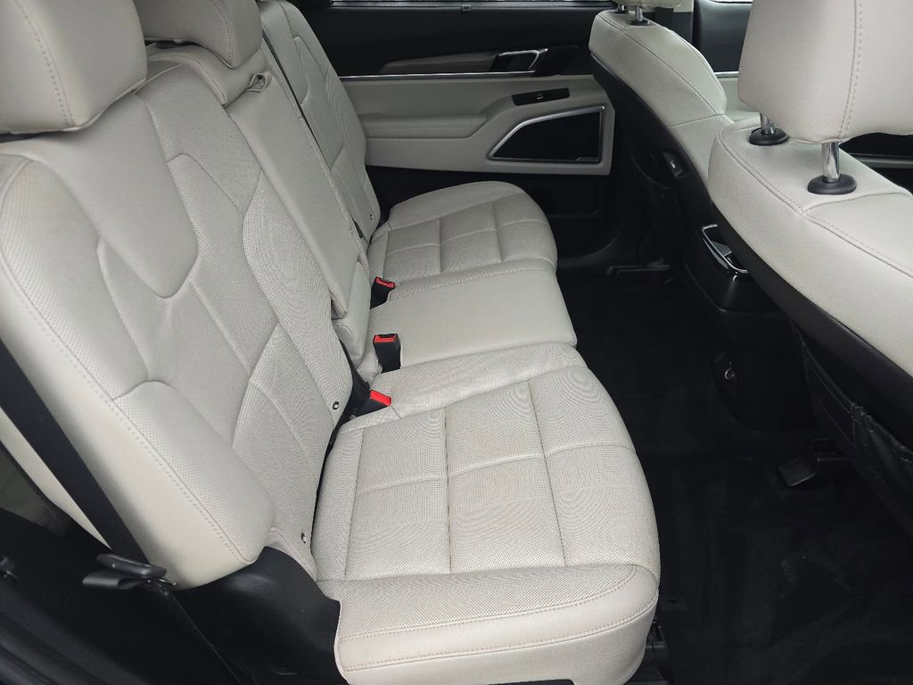 Used 2021 Kia Telluride EX w/ Towing Package image 22