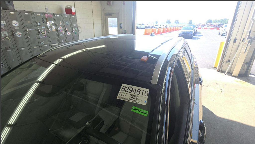Used 2025 Volvo V90 B6 Cross Country Plus AWD/4WD image 10