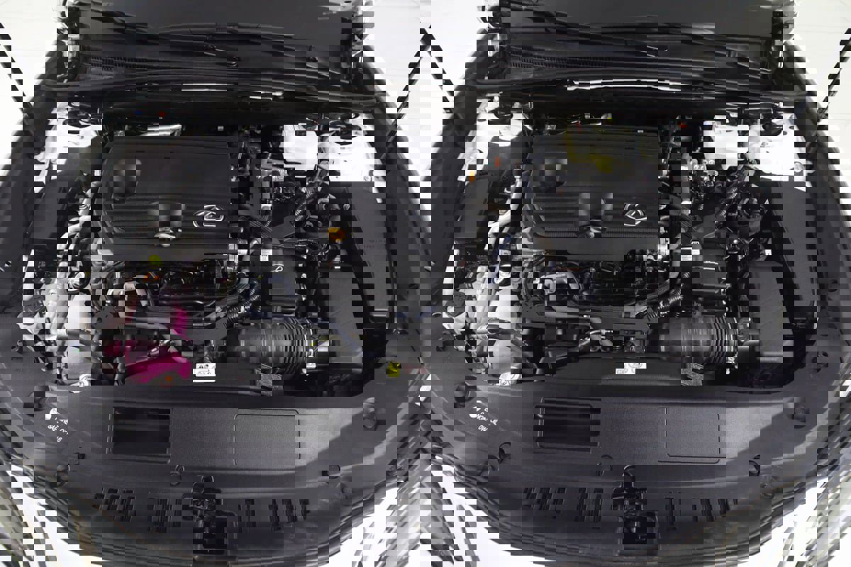 Used 2025 Lexus ES 300h F Sport w/ Accessory Package (Z1) image 50