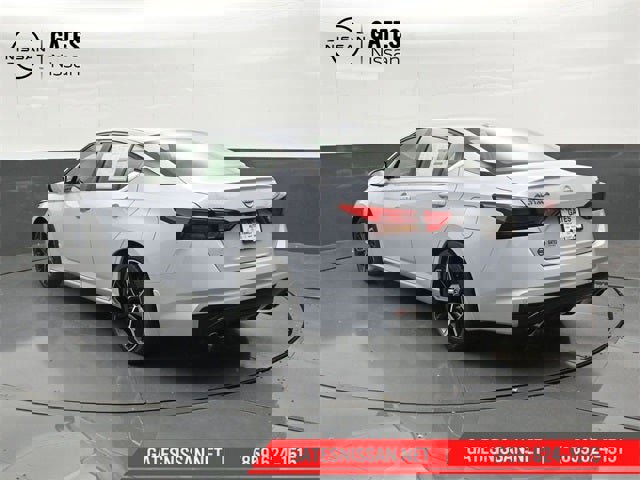 New 2025 Nissan Altima 2.5 SR w/ SR Premium Package image 8