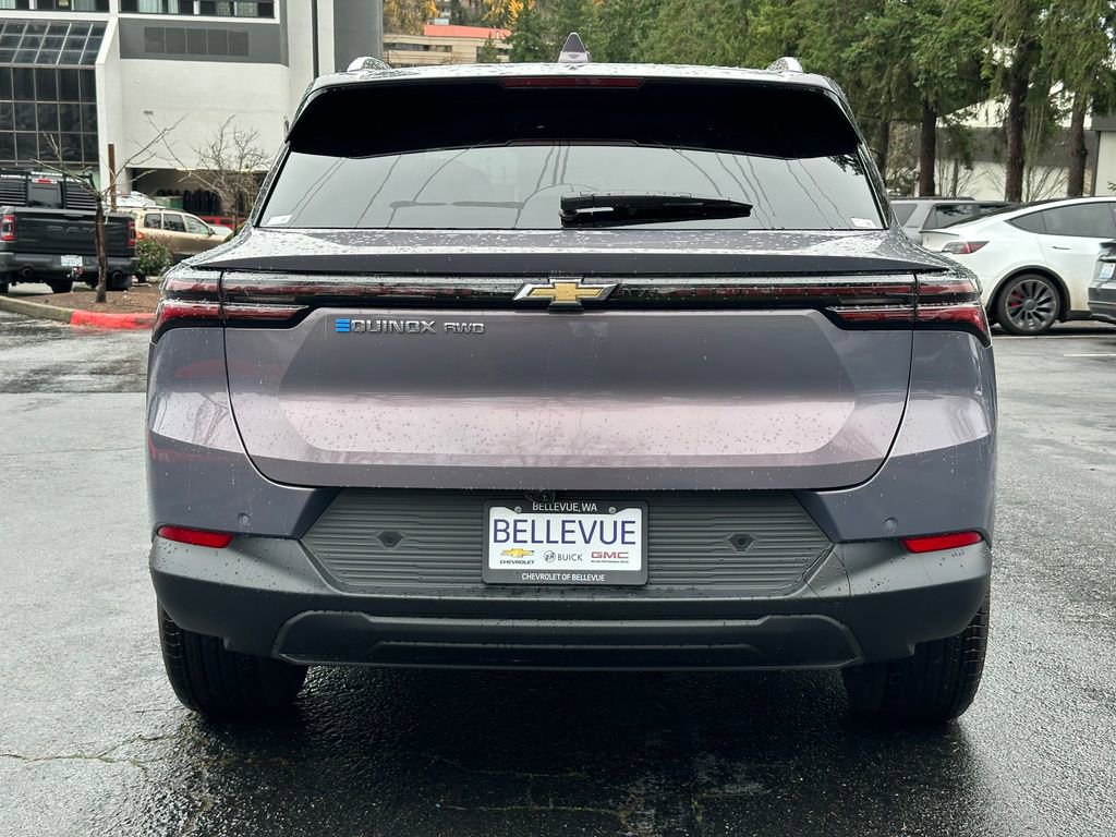 New 2026 Chevrolet Equinox EV LT image 4