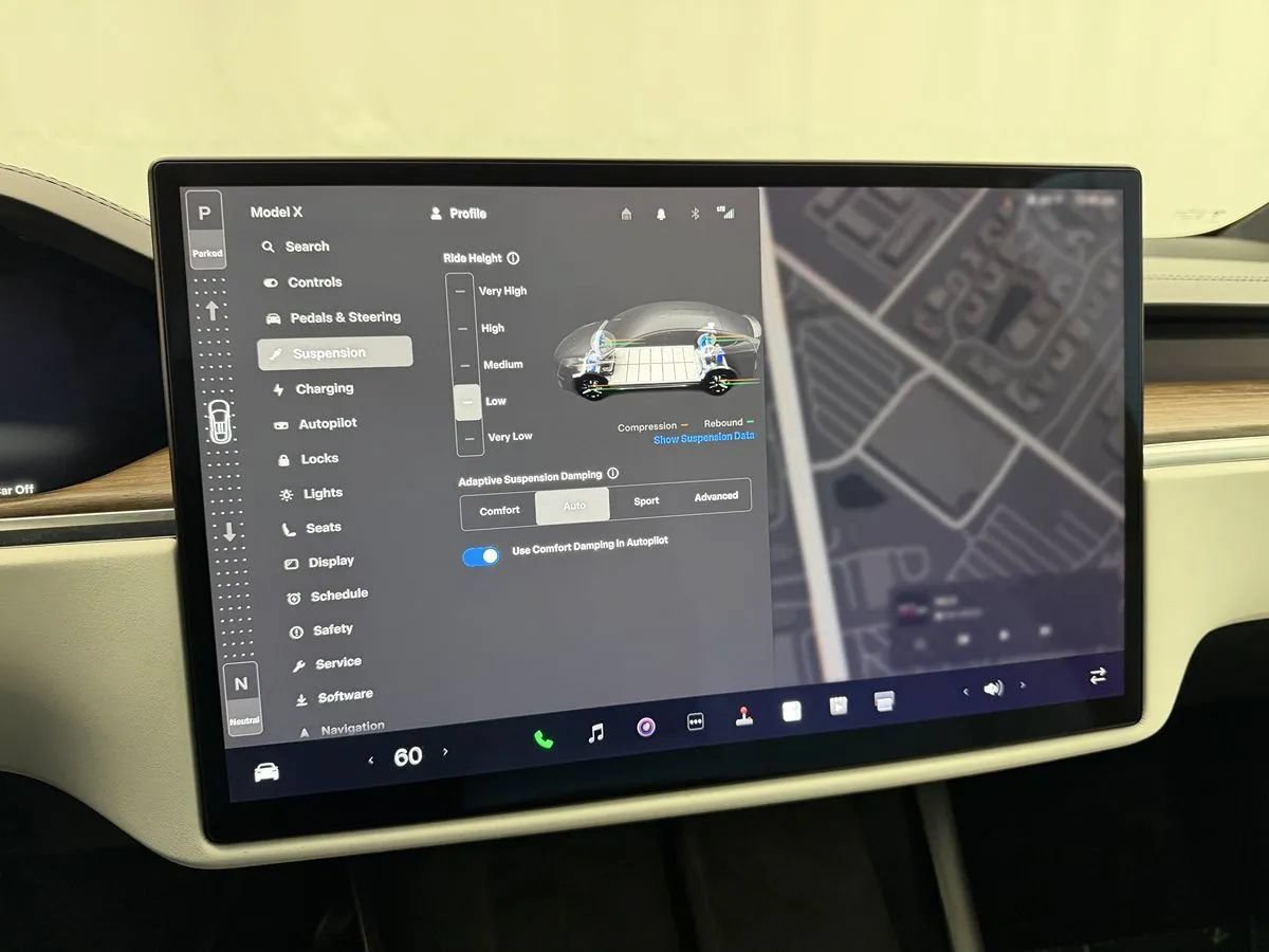 Used 2022 Tesla Model X AWD/4WD image 23
