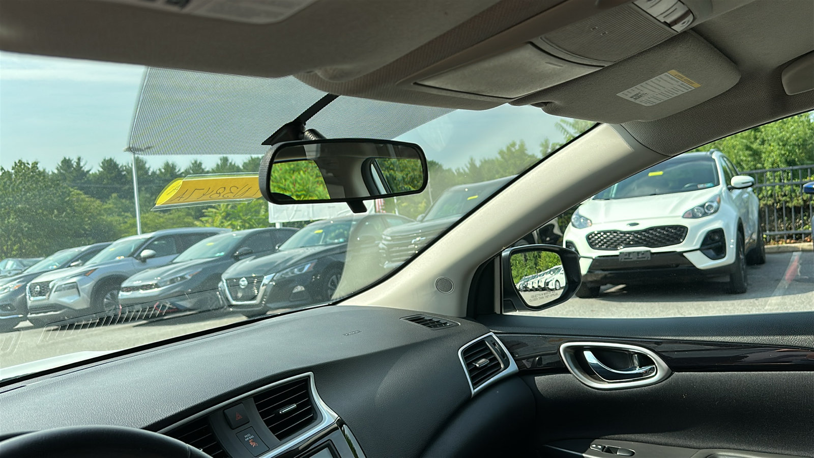 Used 2019 Nissan Sentra SV FWD image 22