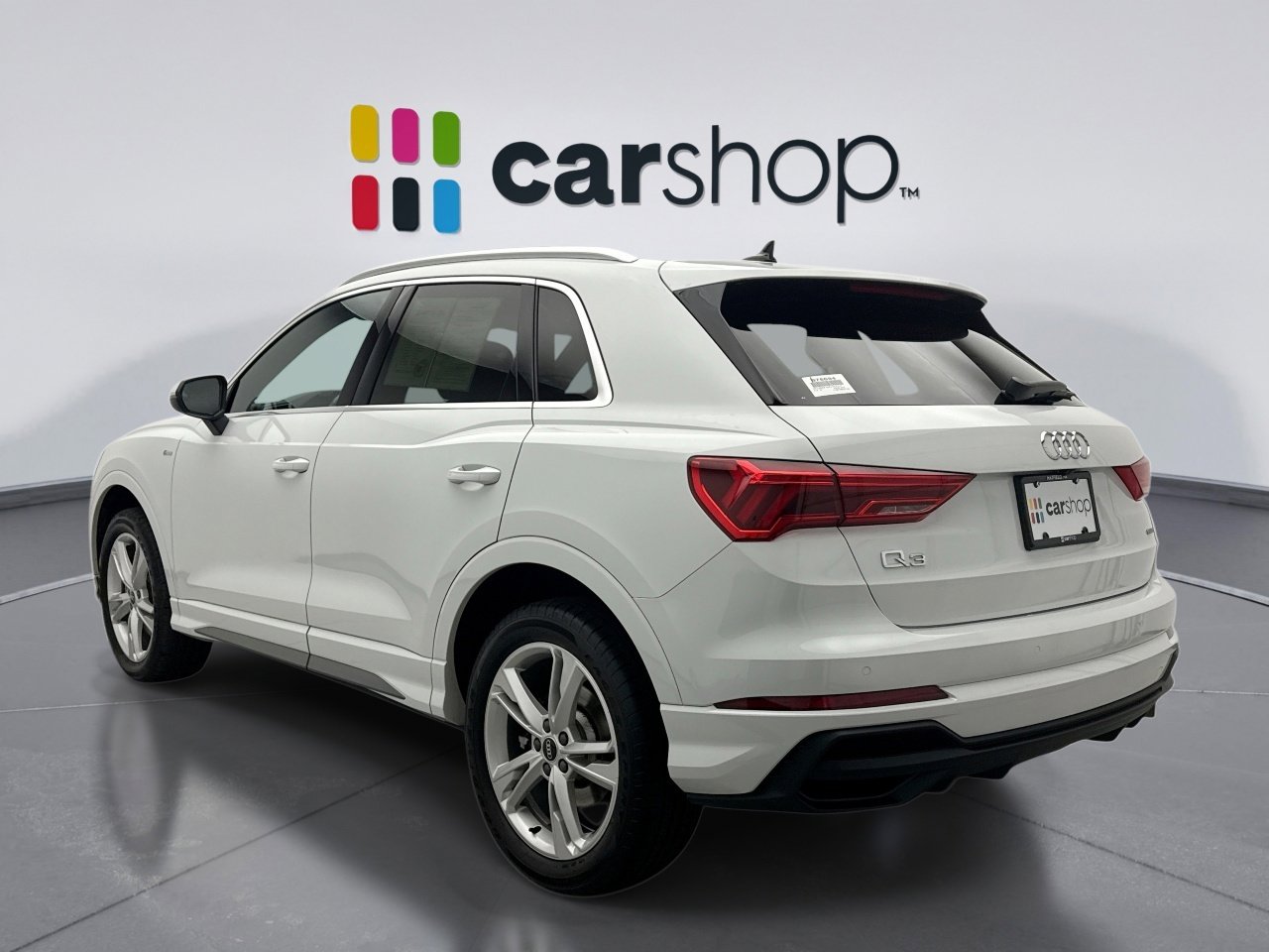 Used 2023 Audi Q3 2.0T Premium Plus image 3