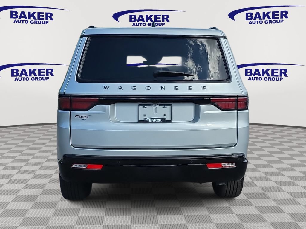 Used 2024 Jeep Wagoneer Series II AWD/4WD image 4