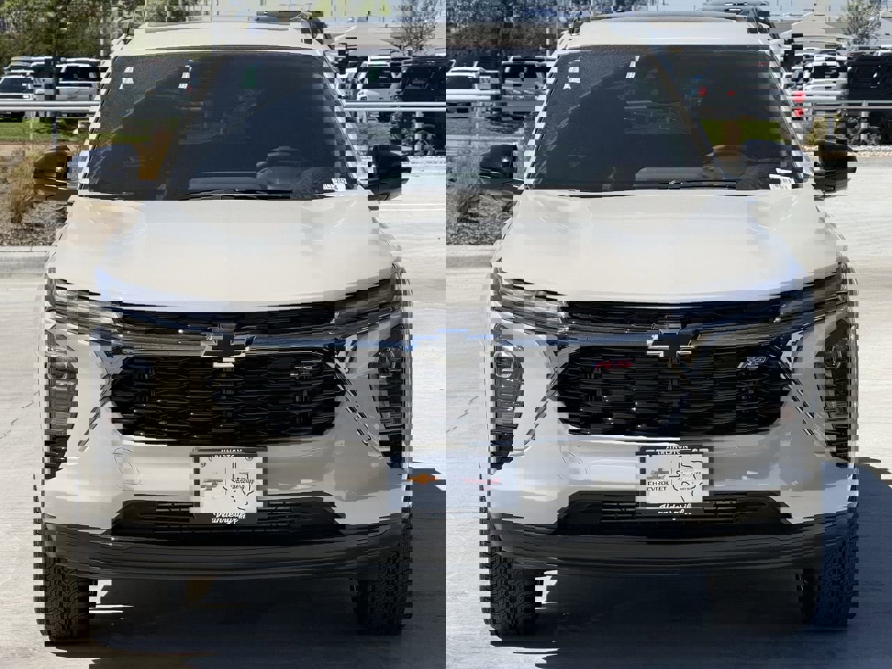 New 2026 Chevrolet Trax RS w/ Sunroof Package FWD image 7