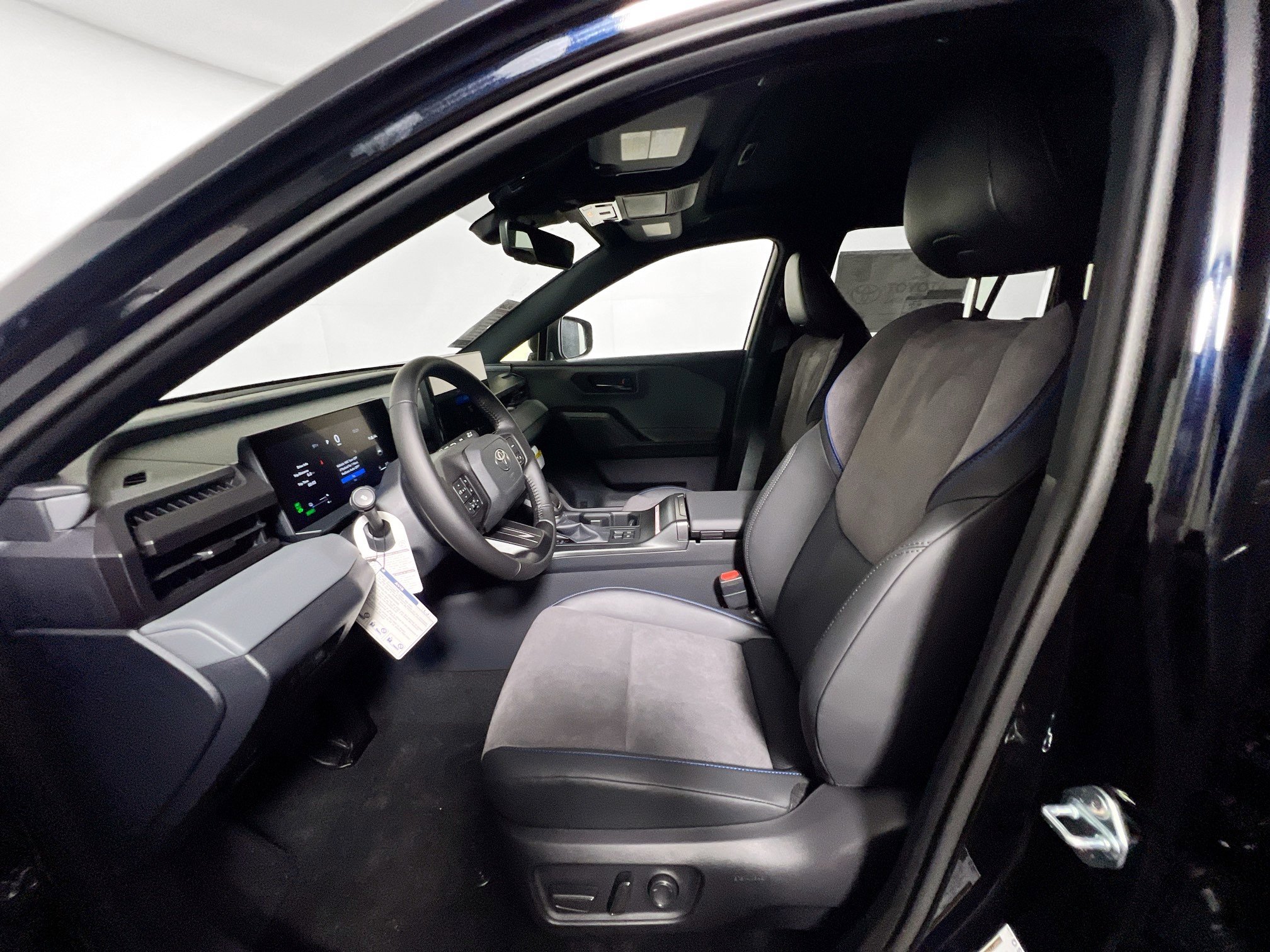 New 2026 Toyota RAV4 XSE AWD/4WD image 14