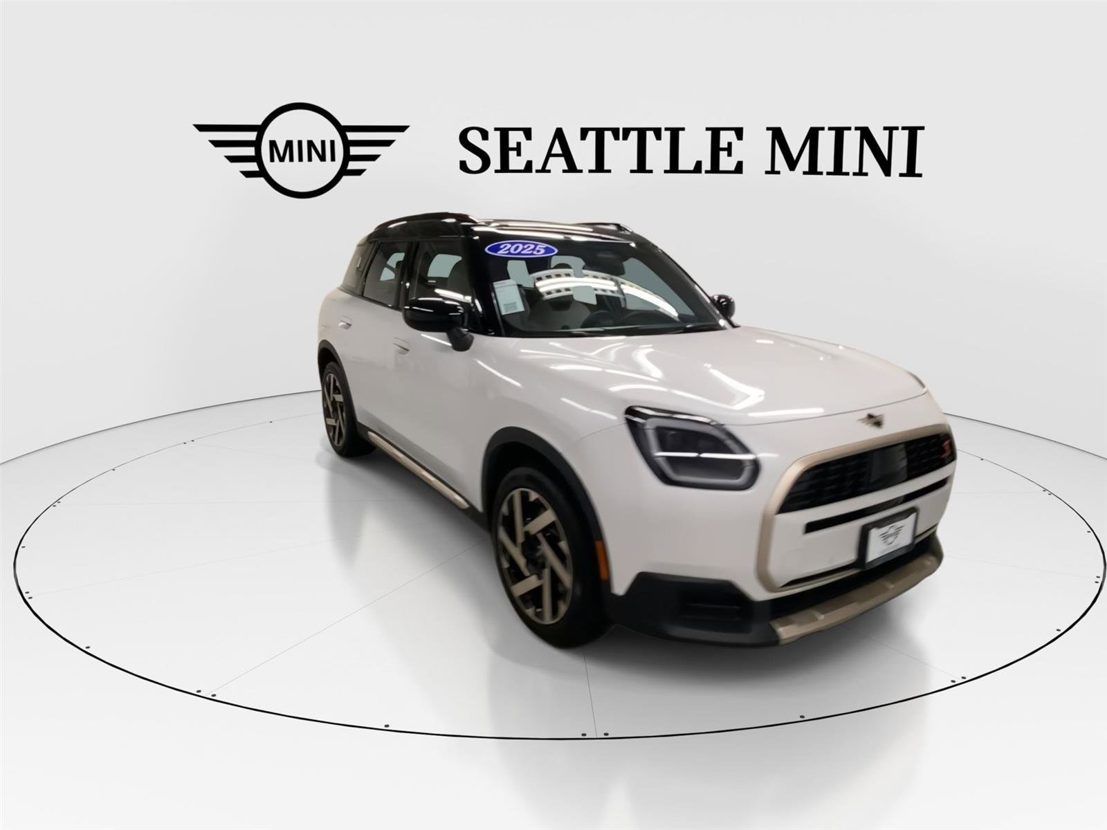 Certified 2025 MINI Cooper Countryman S image 2