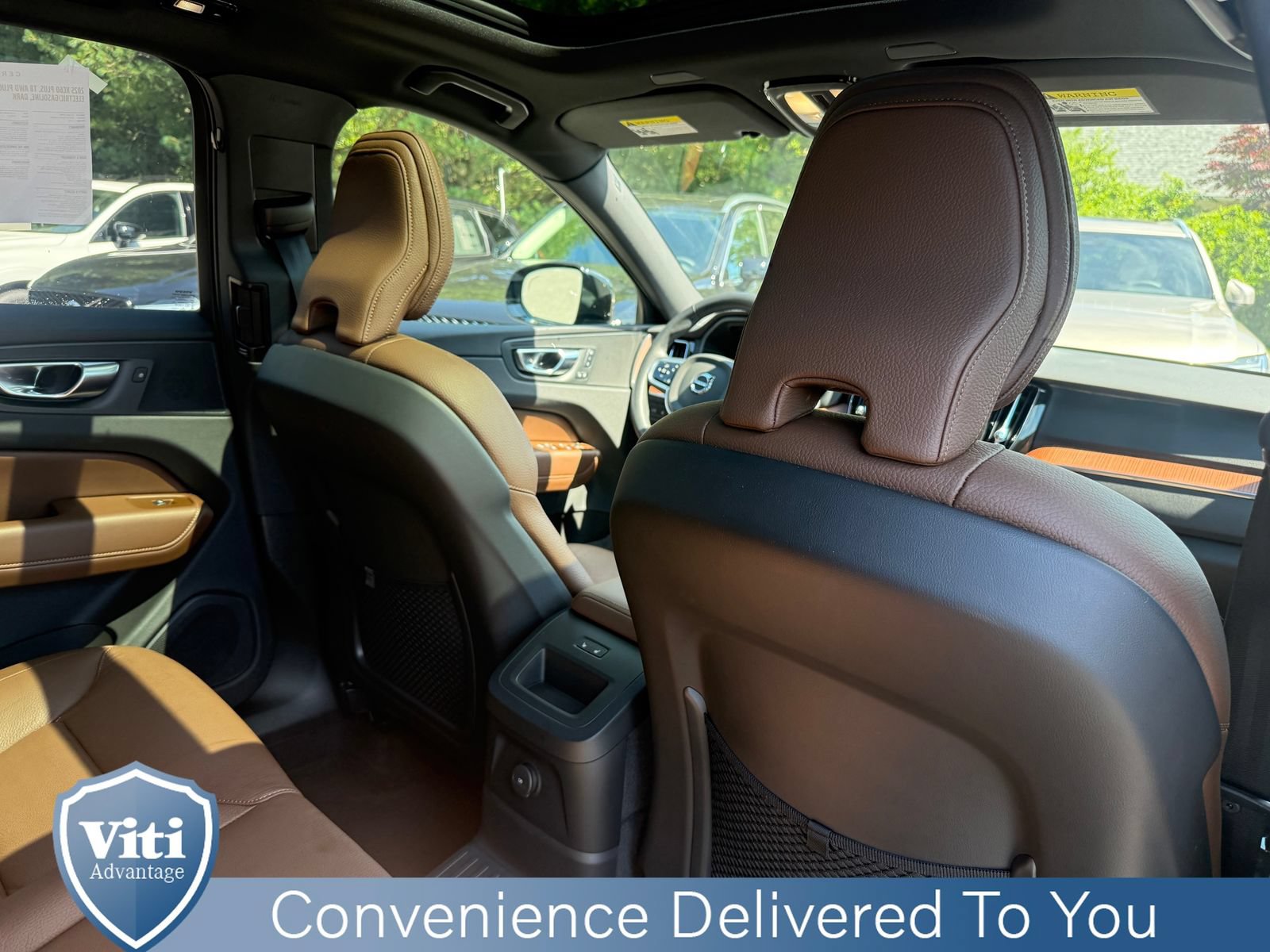 Used 2025 Volvo XC60 T8 Plus w/ Climate Package AWD/4WD image 24
