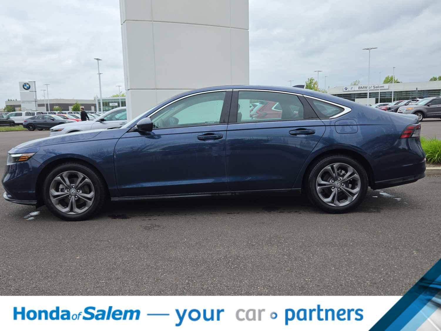 Used 2024 Honda Accord EX image 3