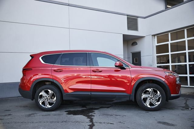 Used 2023 Hyundai Santa Fe SE image 4