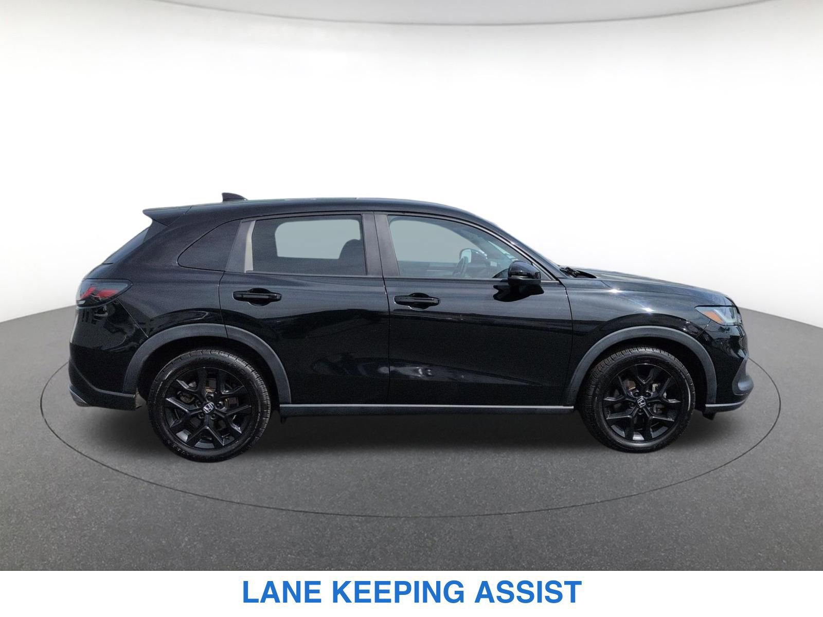 Used 2023 Honda HR-V Sport image 3