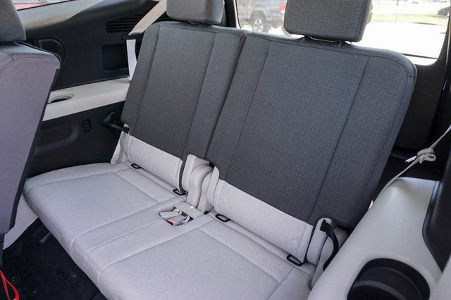 New 2026 Hyundai Ioniq 9 SE image 18