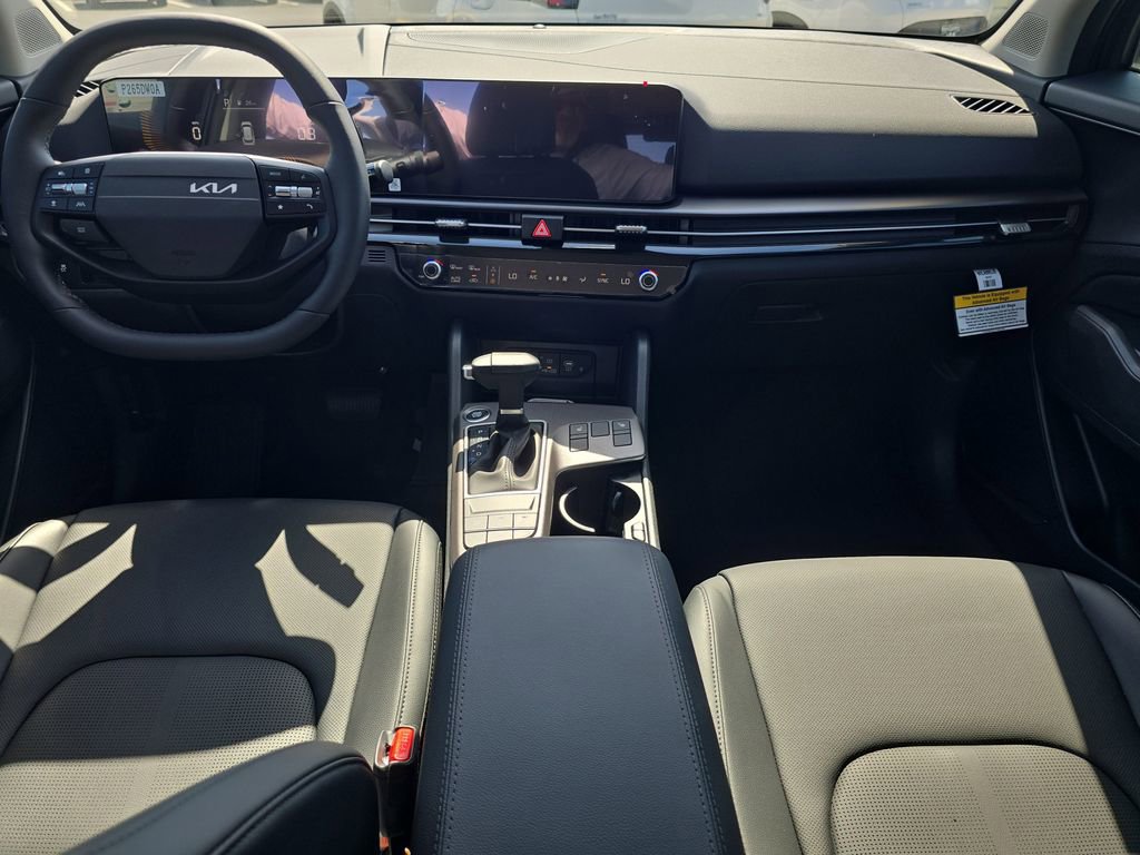 New 2026 Kia Sportage EX image 13