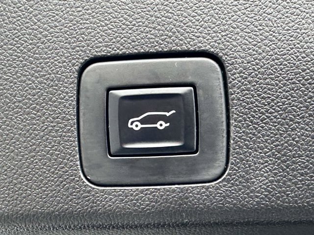 Used 2023 Buick Encore GX Select FWD image 12