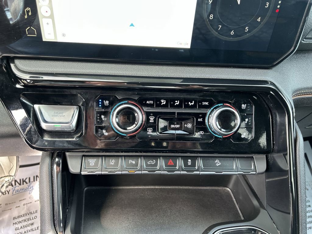 Used 2024 GMC Sierra 2500 AT4 AWD/4WD image 25