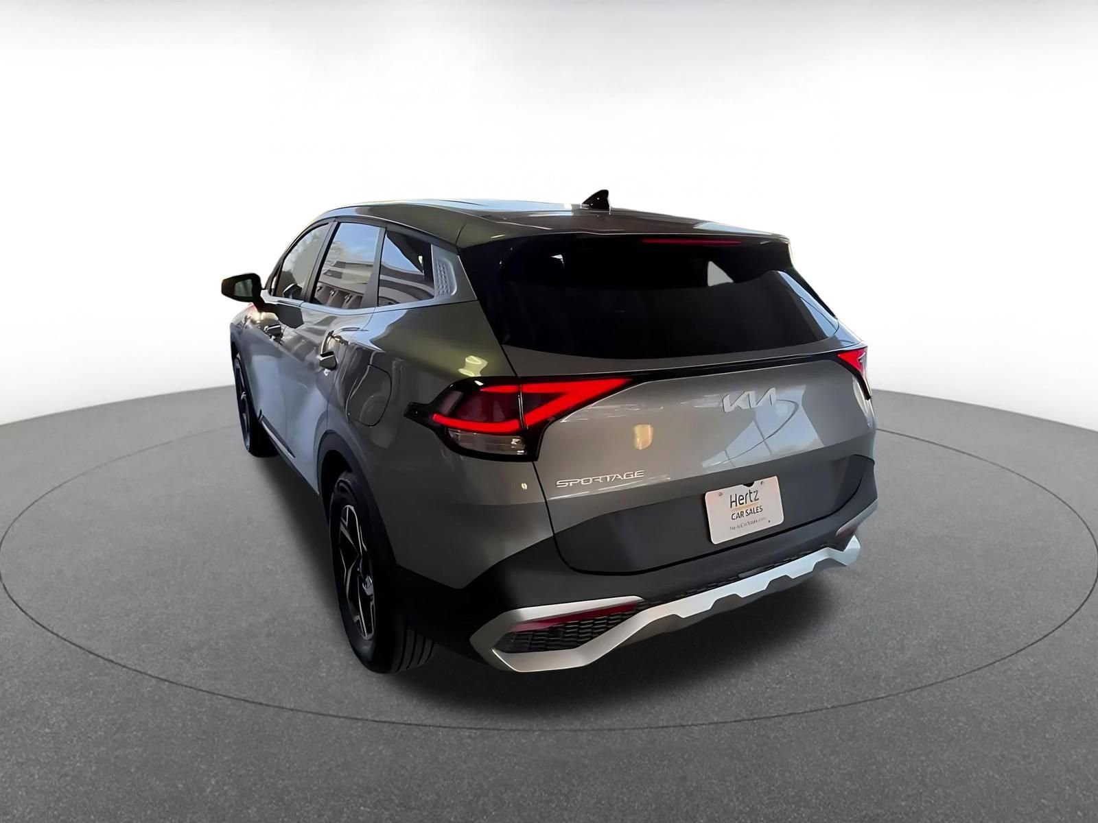 Used 2025 Kia Sportage LX image 15