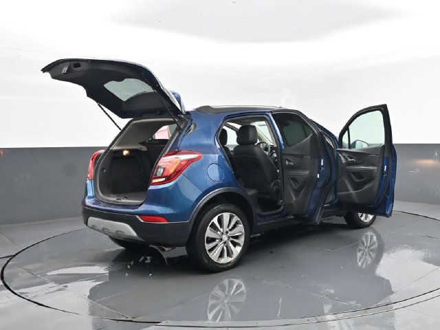 Used 2019 Buick Encore Preferred w/ Safety Package AWD/4WD image 28