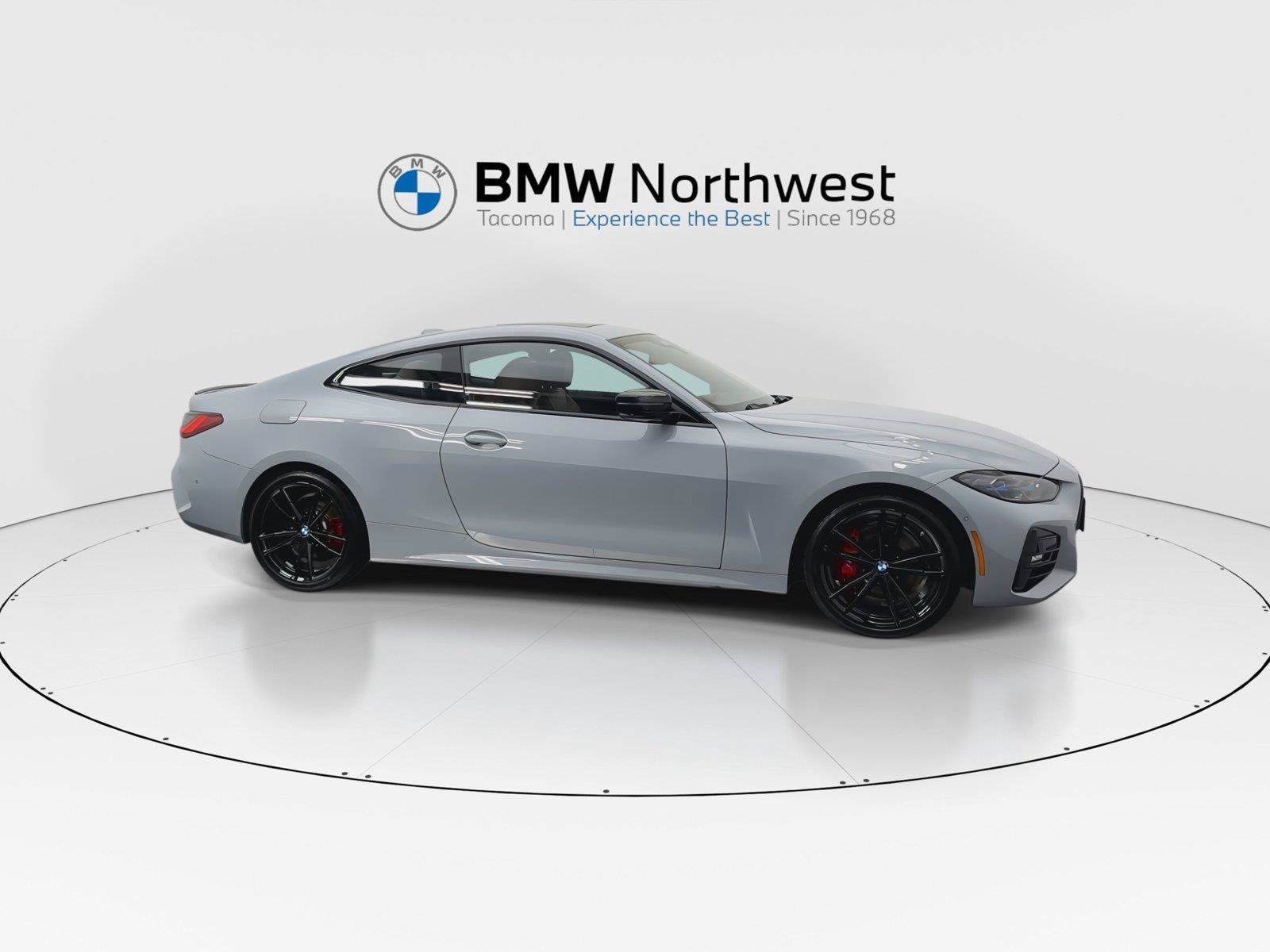 Used 2024 BMW 430i xDrive Coupe w/ M Sport Package AWD/4WD image 5