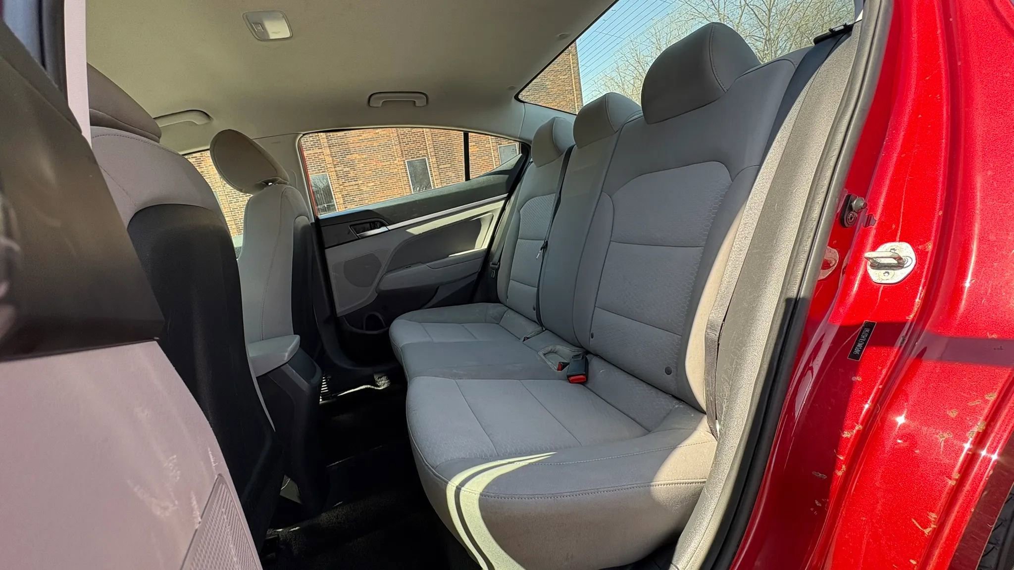 Used 2020 Hyundai Elantra SEL FWD image 25