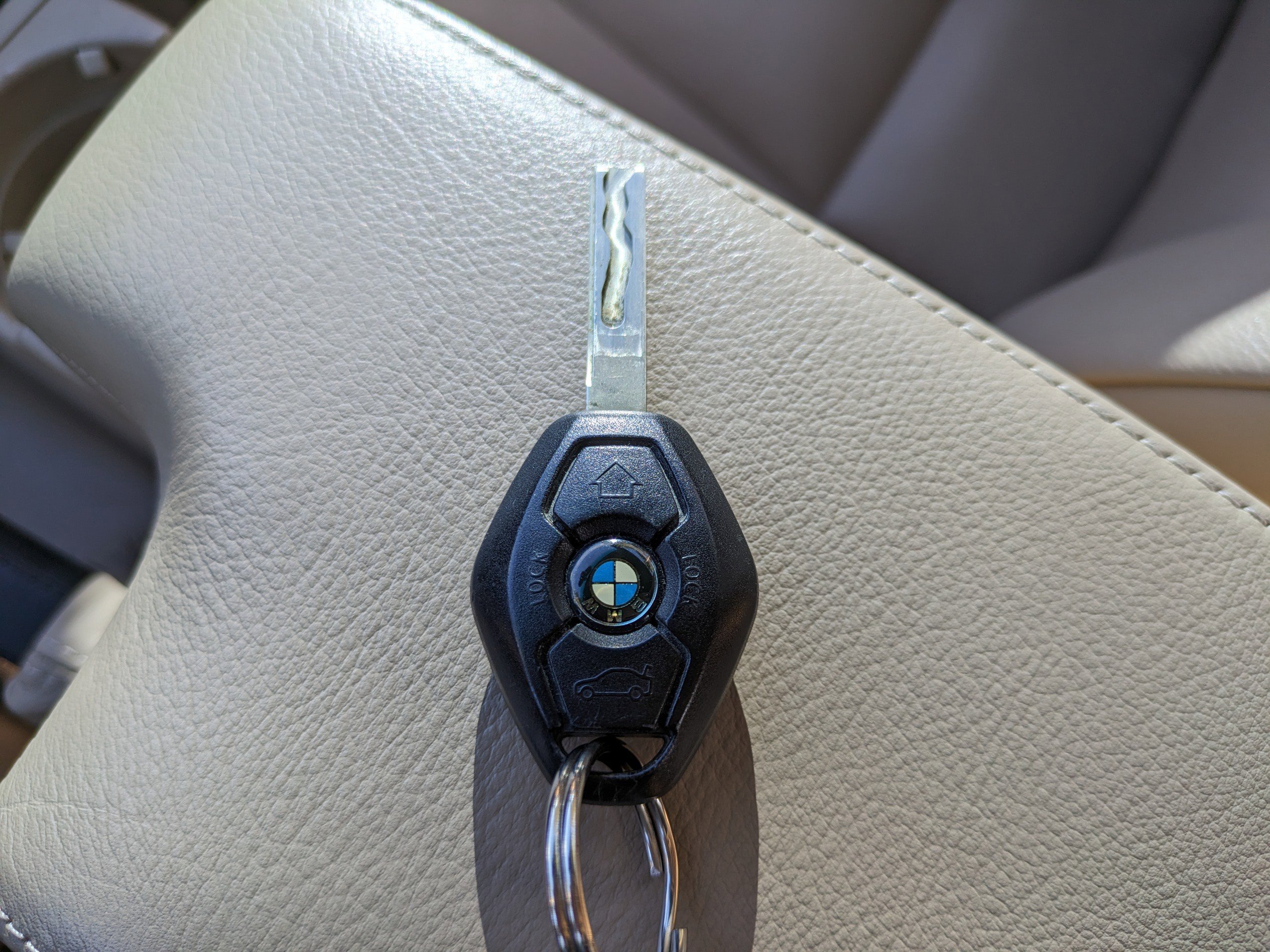 Used 2005 BMW 330Ci Convertible image 31