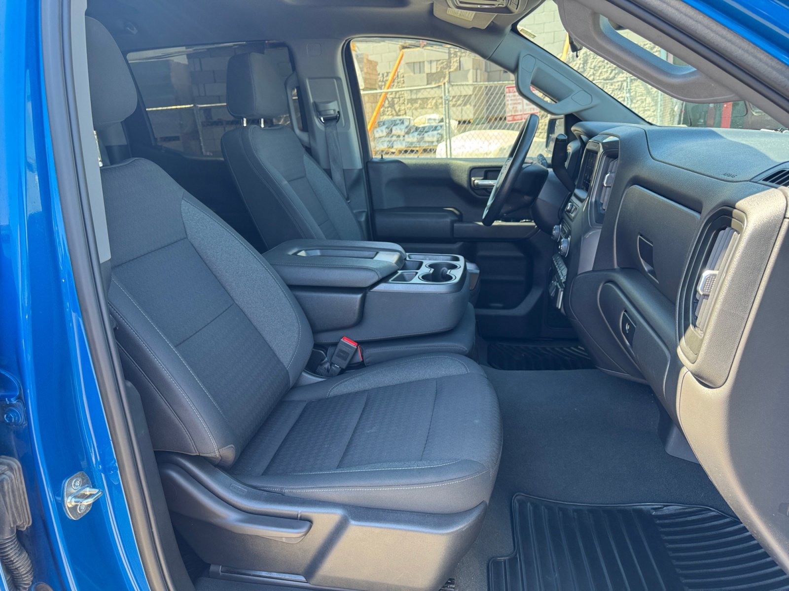 Used 2023 Chevrolet Silverado 1500 Custom Trail Boss AWD/4WD image 29