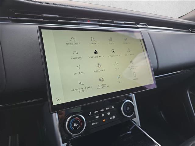 Used 2023 Land Rover Range Rover Long Wheelbase SE image 23