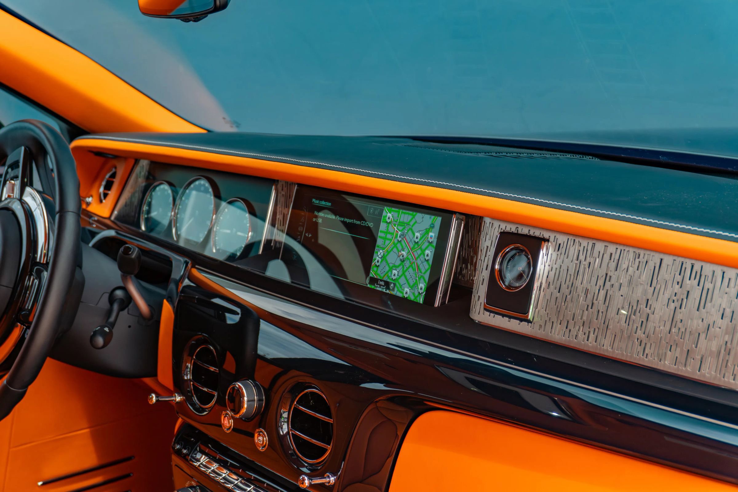 Used 2018 Rolls-Royce Phantom Sedan RWD image 64