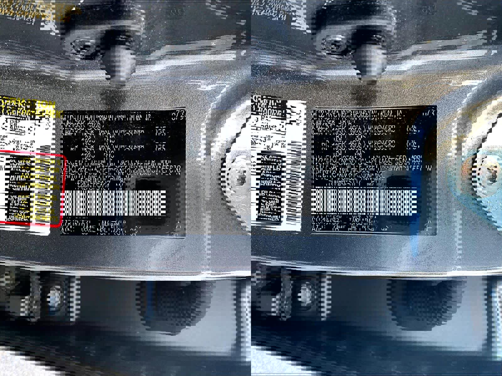 Used 2023 Toyota Highlander XLE image 6