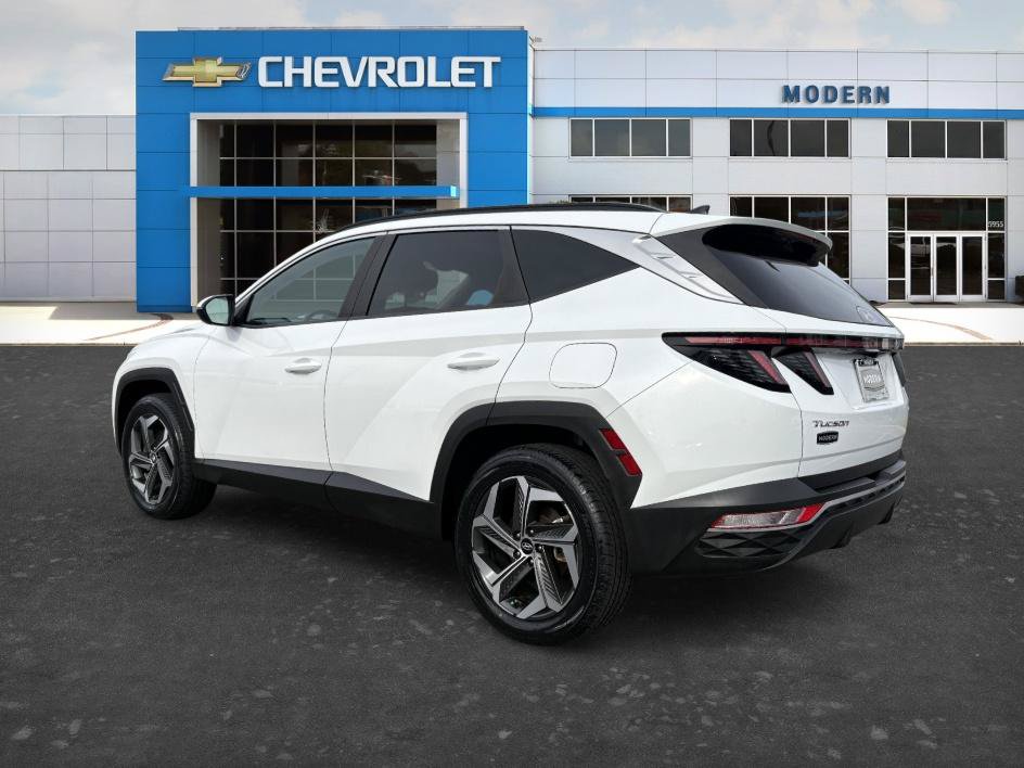 Used 2022 Hyundai Tucson SEL w/ Convenience + Premium Package AWD/4WD image 3