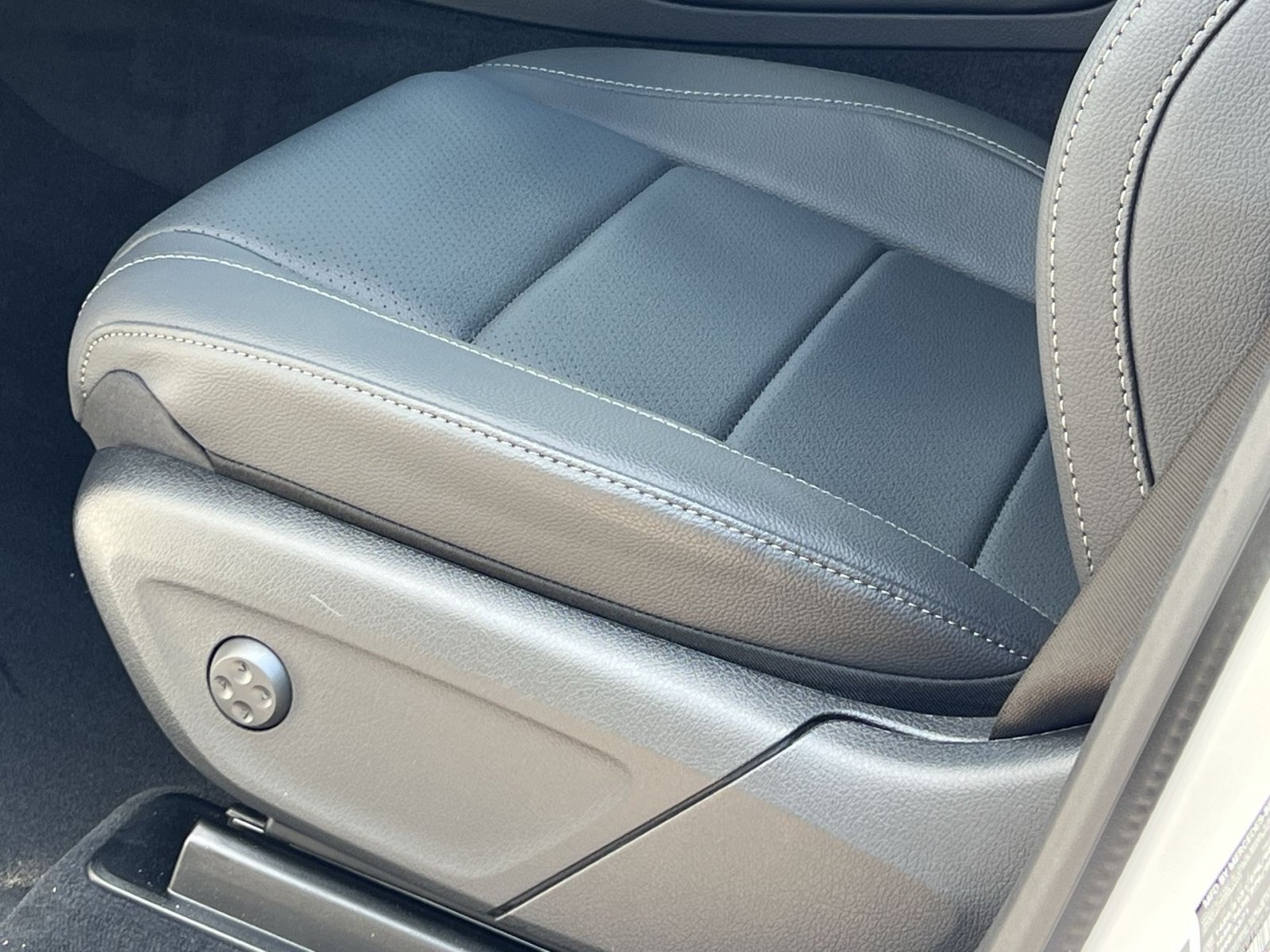 New 2026 Mercedes-Benz GLE 350 4MATIC image 12