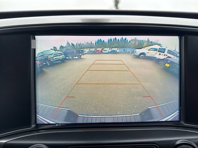 Used 2018 Chevrolet Silverado 1500 LT w/ LT Eassist Package image 31