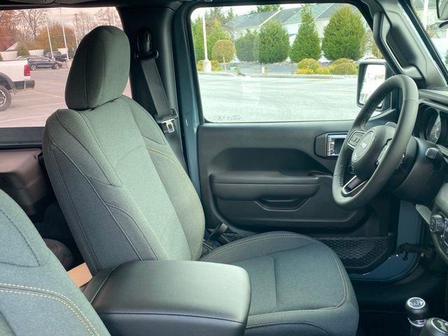 New 2026 Jeep Wrangler Sport AWD/4WD image 31