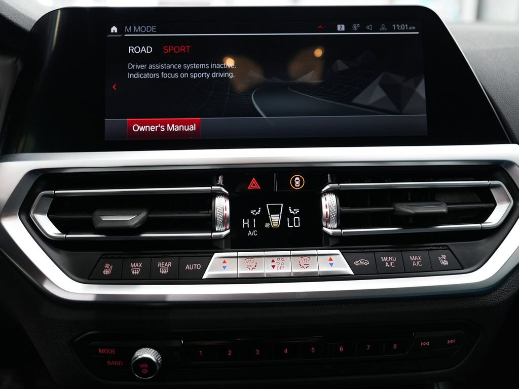 Used 2022 BMW M4 xDrive Competition w/ Executive Package AWD/4WD image 17