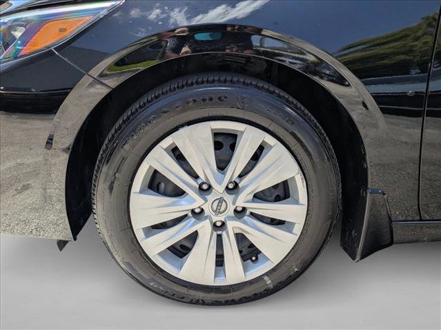 Certified 2024 Nissan Sentra S image 22