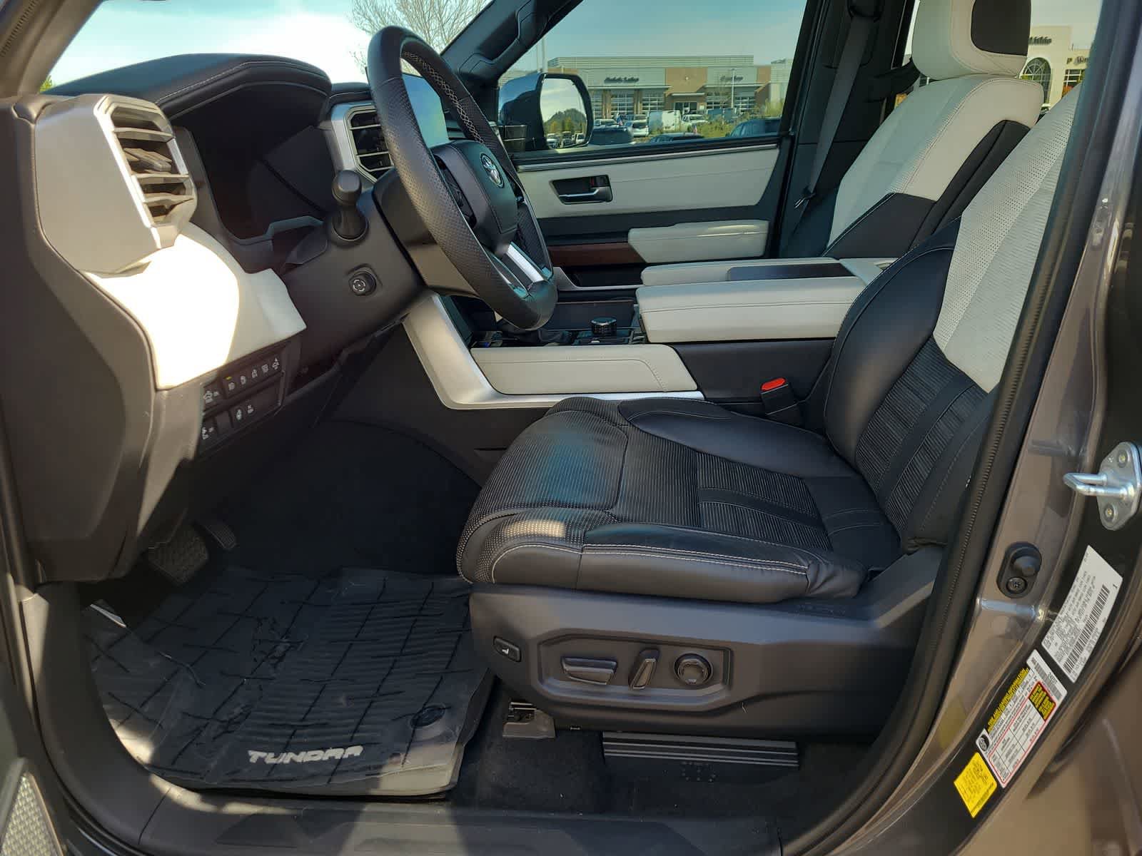 Used 2024 Toyota Tundra Capstone AWD/4WD image 19