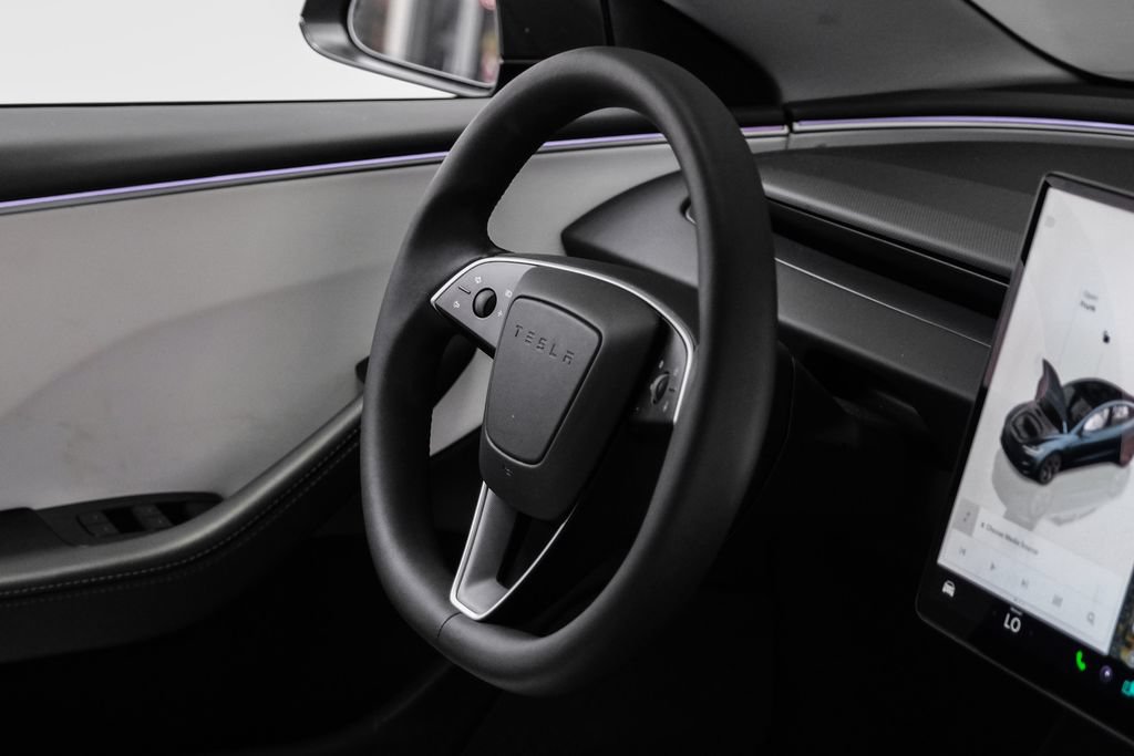 Used 2025 Tesla Model 3 Performance AWD/4WD image 15