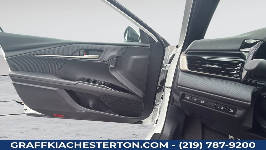Used 2026 Toyota Camry SE w/ Convenience Package AWD/4WD image 26