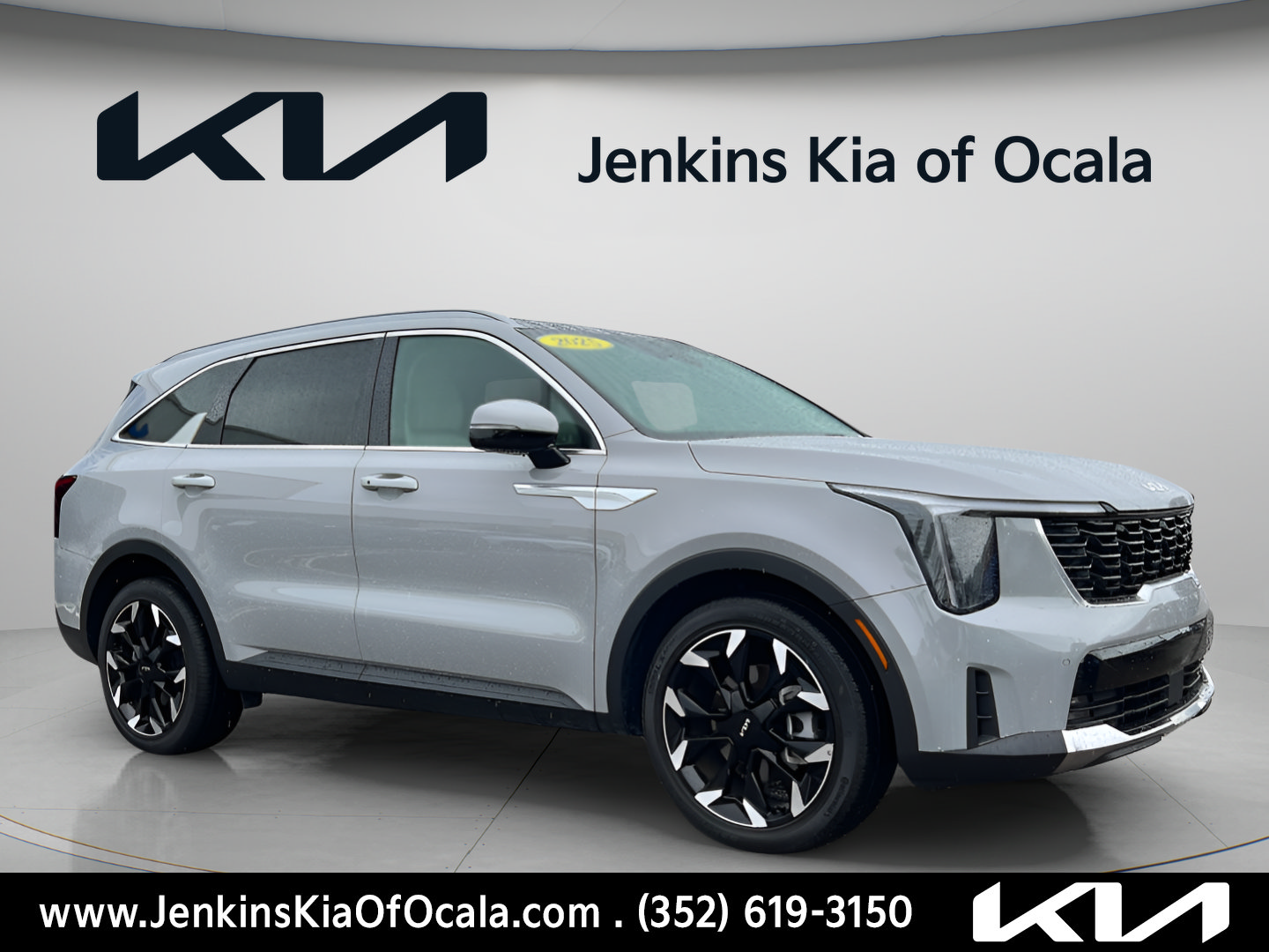 Used 2025 Kia Sorento EX w/ Panoramic Sunroof Package