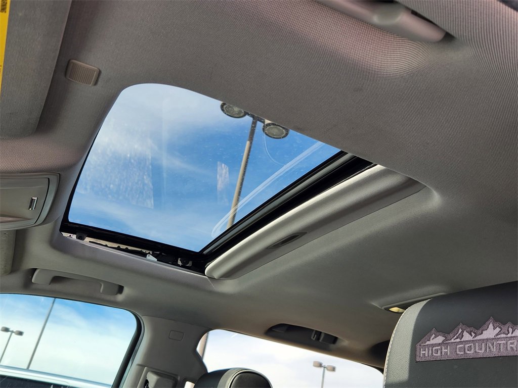 Used 2017 Chevrolet Silverado 3500 High Country w/ Duramax Plus Package image 25