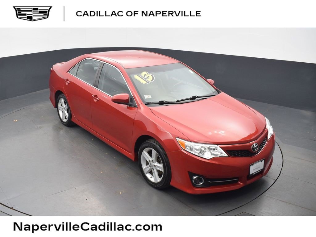 Used 2013 Toyota Camry SE image 1