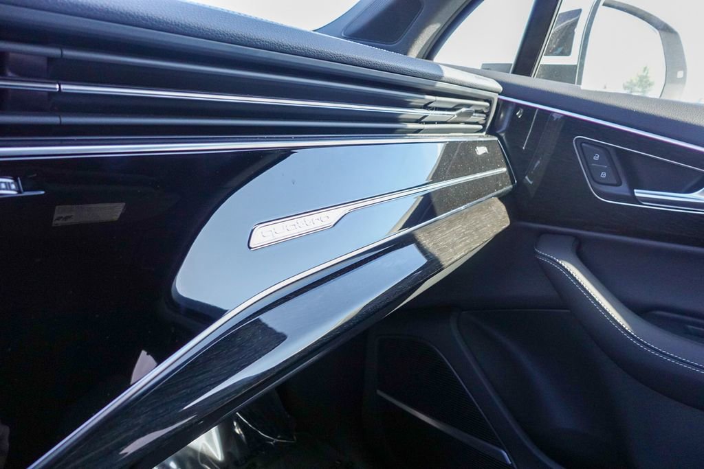 New 2025 Audi Q7 3.0T Premium Plus image 25