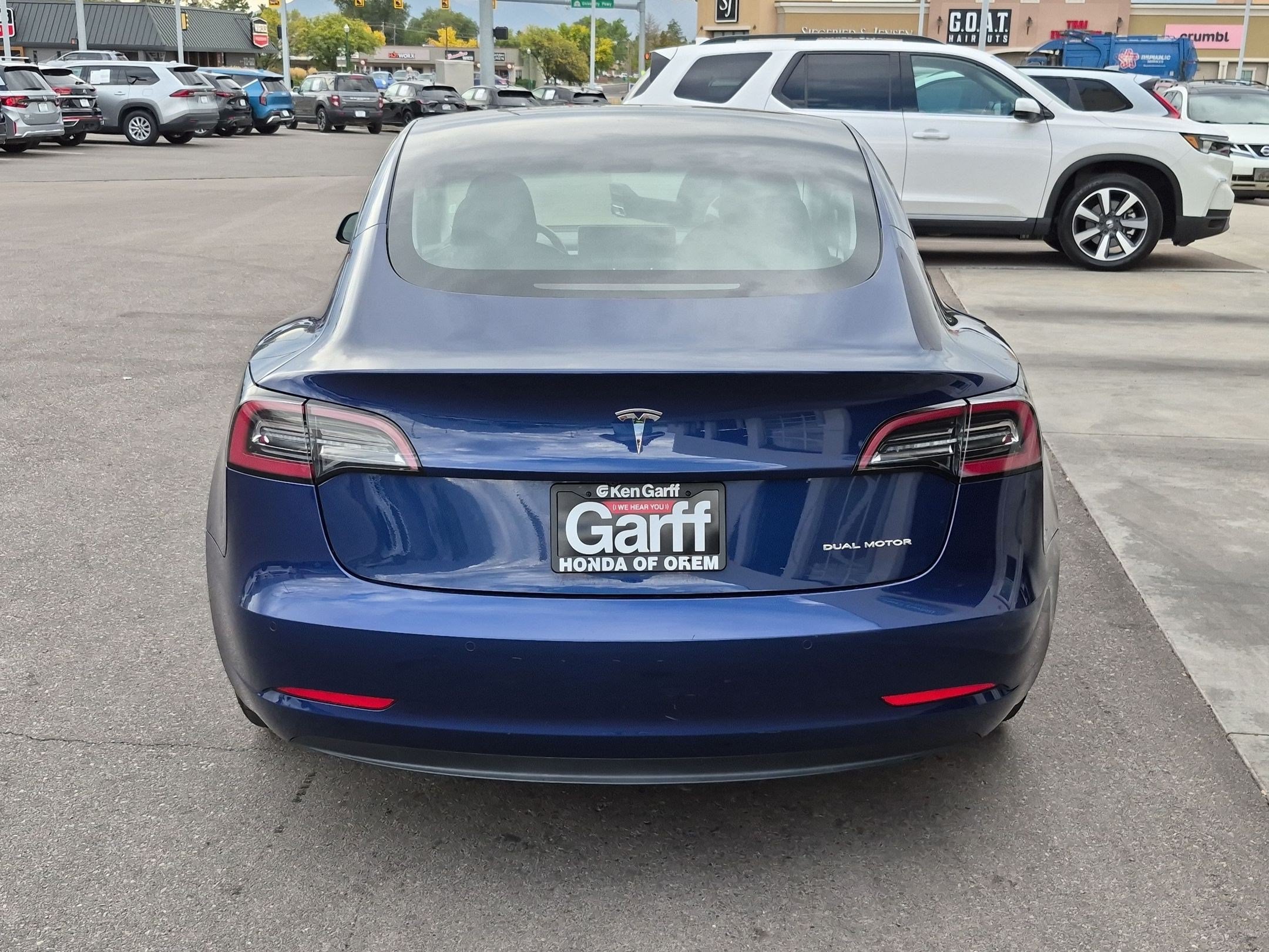 Used 2022 Tesla Model 3 Long Range AWD/4WD image 7