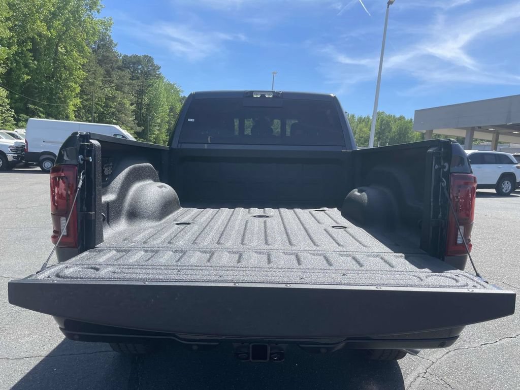 New 2026 RAM 2500 Laramie AWD/4WD image 19