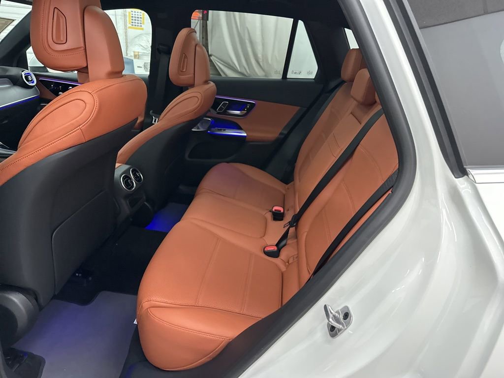 New 2026 Mercedes-Benz GLC 300 image 24